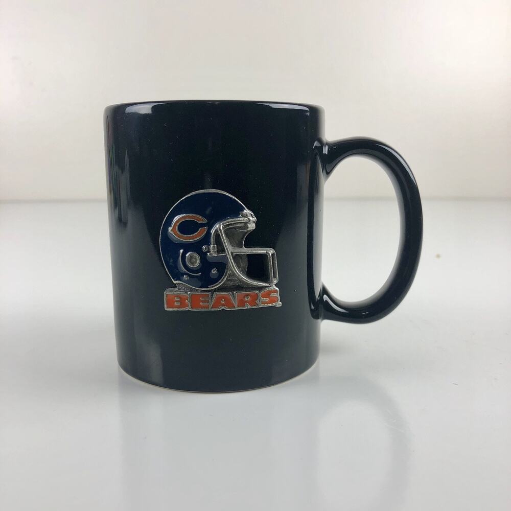 Great American Products USA Fine Pewter Chicago Bears Helmet Emblem Black Mug